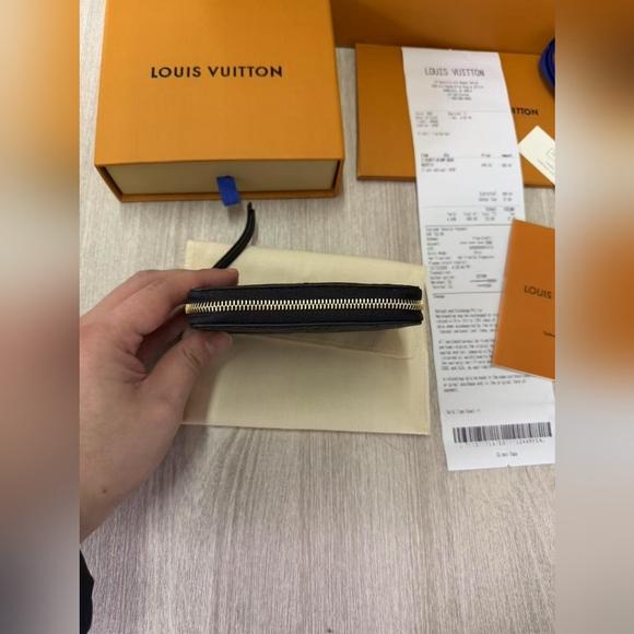 Louis Vuitton Zippy Coin Purse - Picture 5 of 14